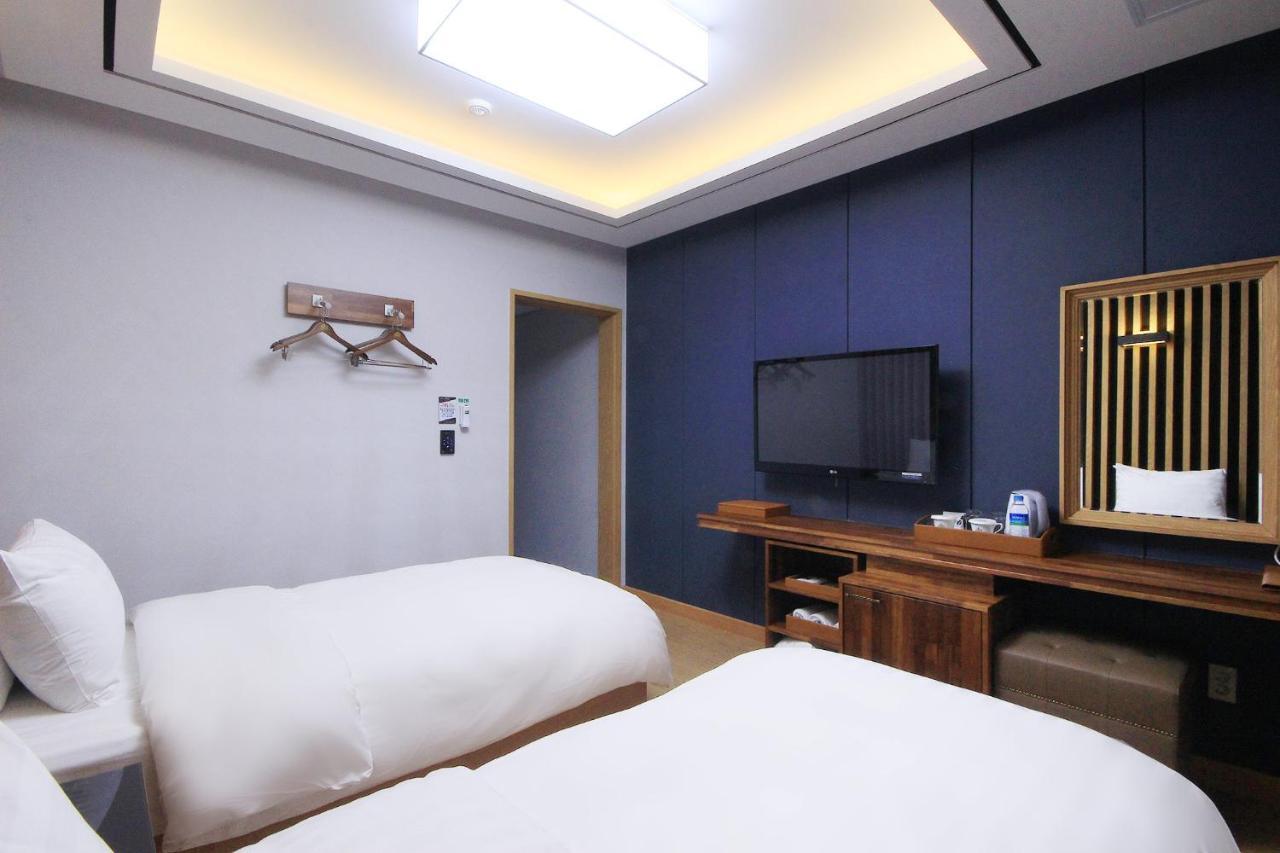 Duzon Business Hotel Gwangju Metropolitan City Dış mekan fotoğraf