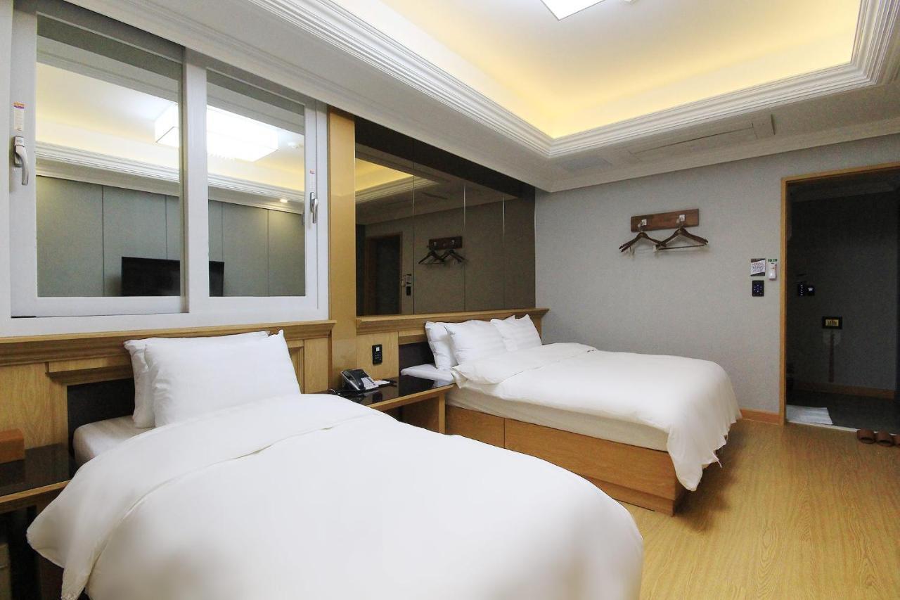 Duzon Business Hotel Gwangju Metropolitan City Dış mekan fotoğraf